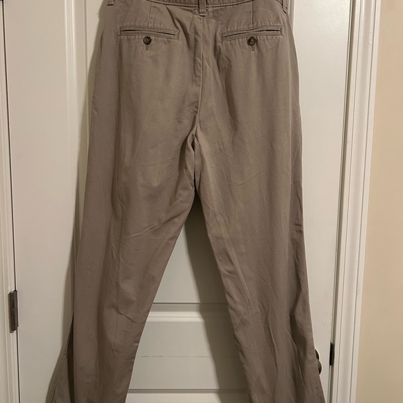 Nautica Men's Khaki Chinos classic fit - Picture 3 of 7